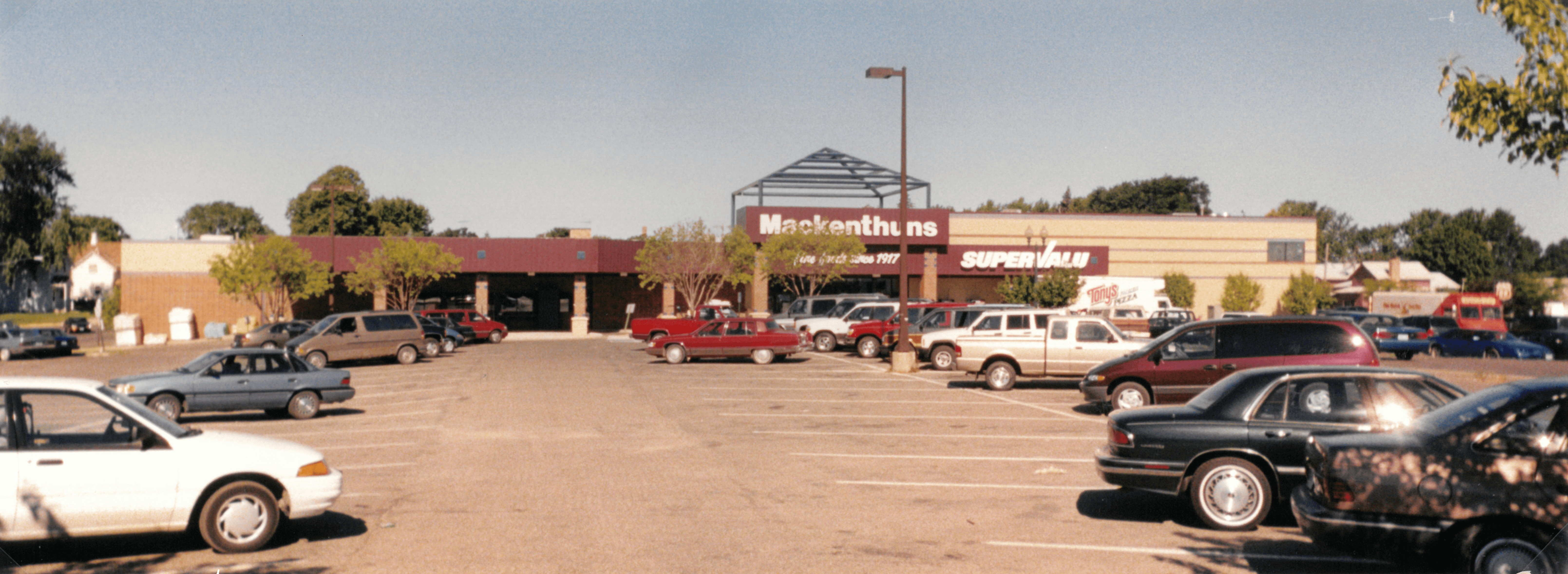 Front of Mackenthun's in the 1990's
