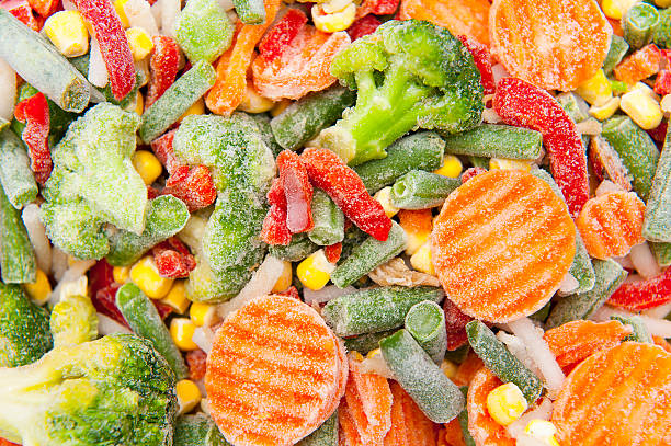 A frozen vegetable blend. Image source: Issaurinko | Getty Images