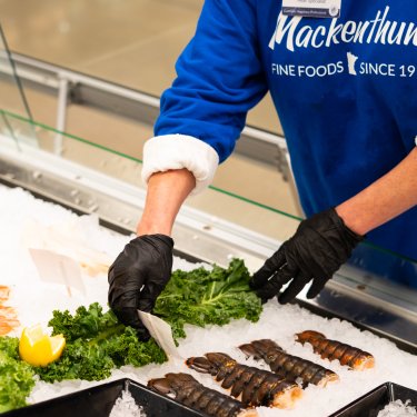 FreshSeafood Isaiah and DIane-01